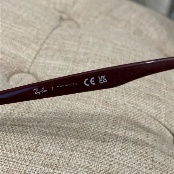 Ray-Ban Glasses - Picture 3 of 11